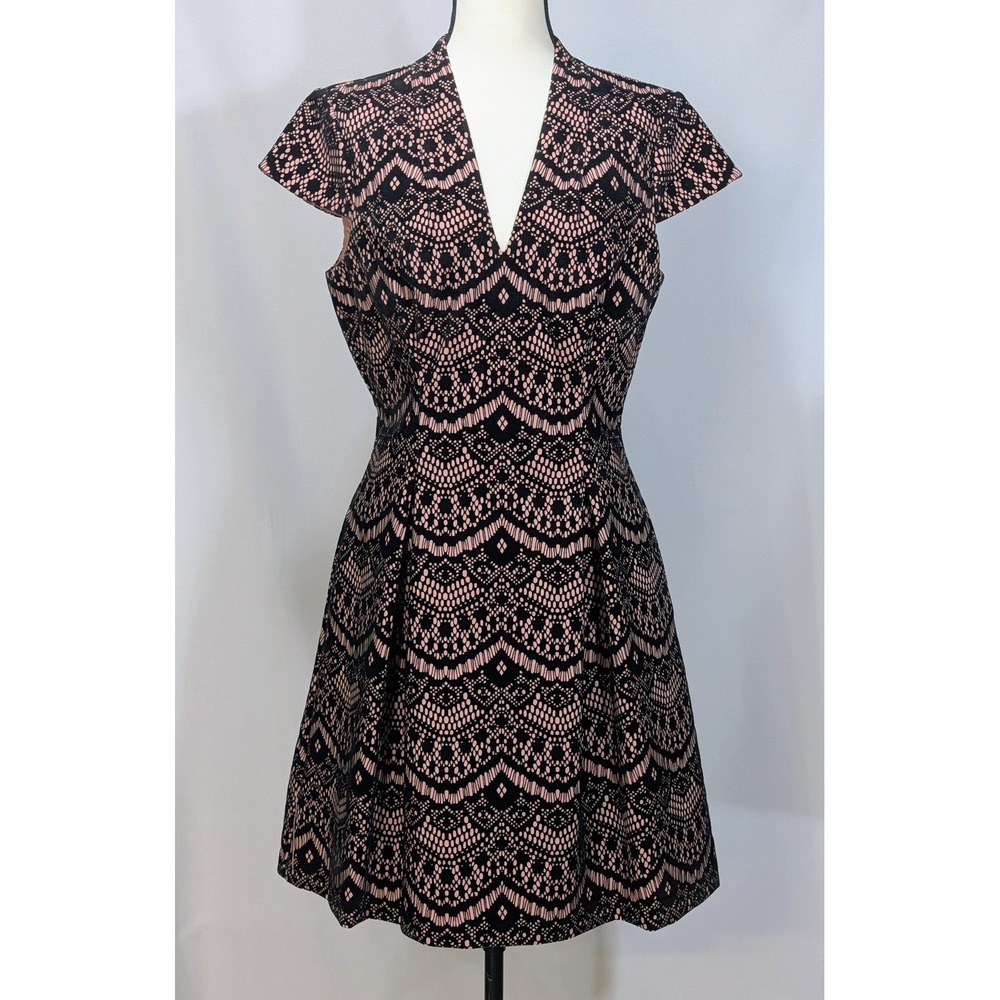Vince Camuto Black Blush Lace Fit Flare Dress Size 10 V Neck Cap Sleeve